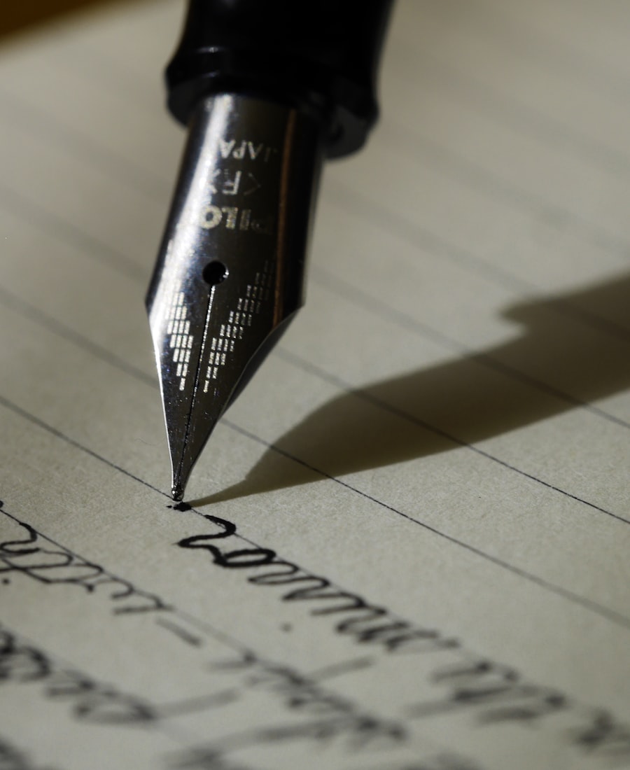 A fountain pen writing a letter in longhand